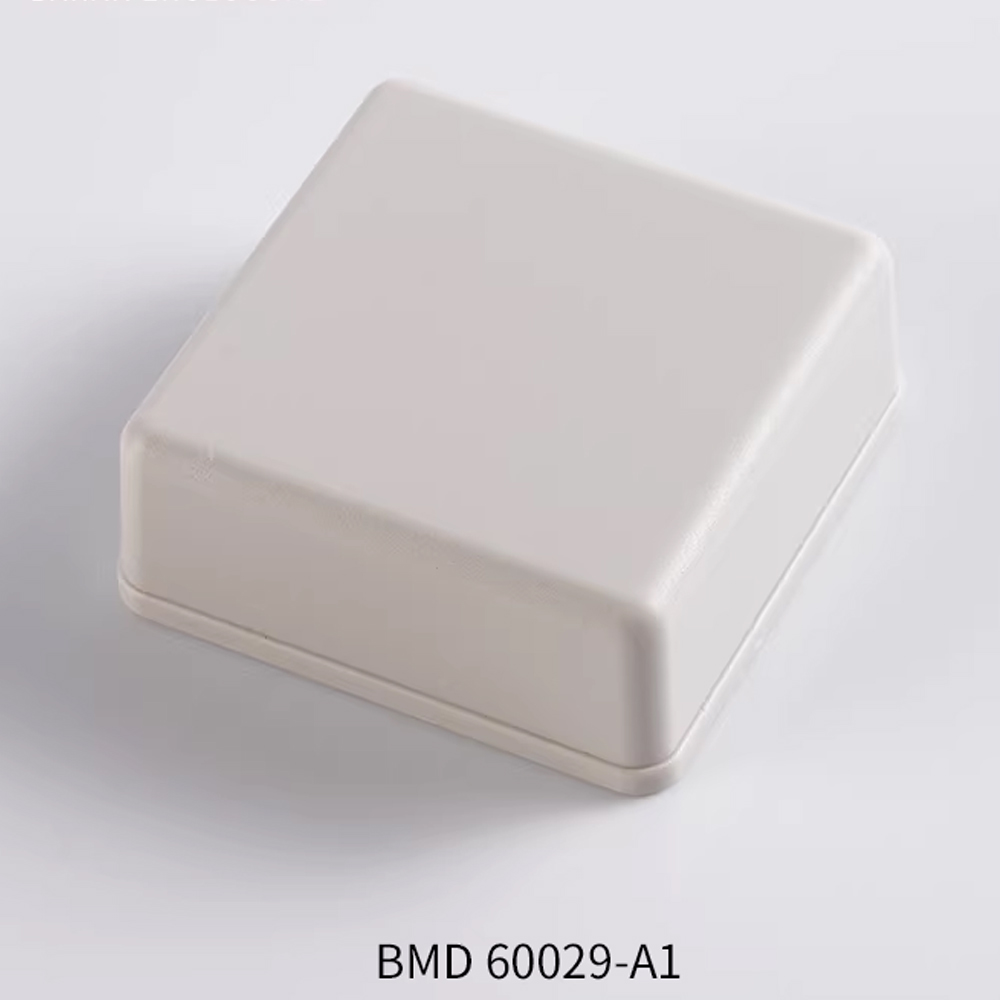 DIY Small Plastic Electric Box - огляд і ціна Diy Electronics Project